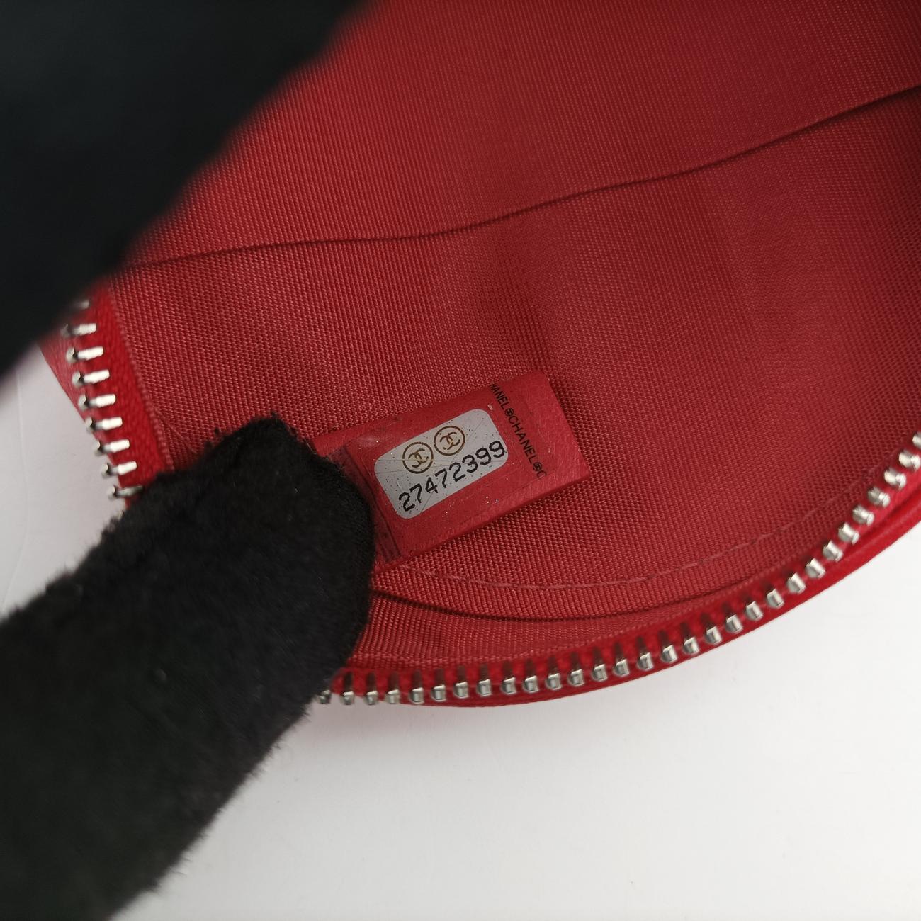 Pre-owned Chanel Color Pop CC Round Red / Pink lambskin AP0060 shoulderbag | stylenewstar