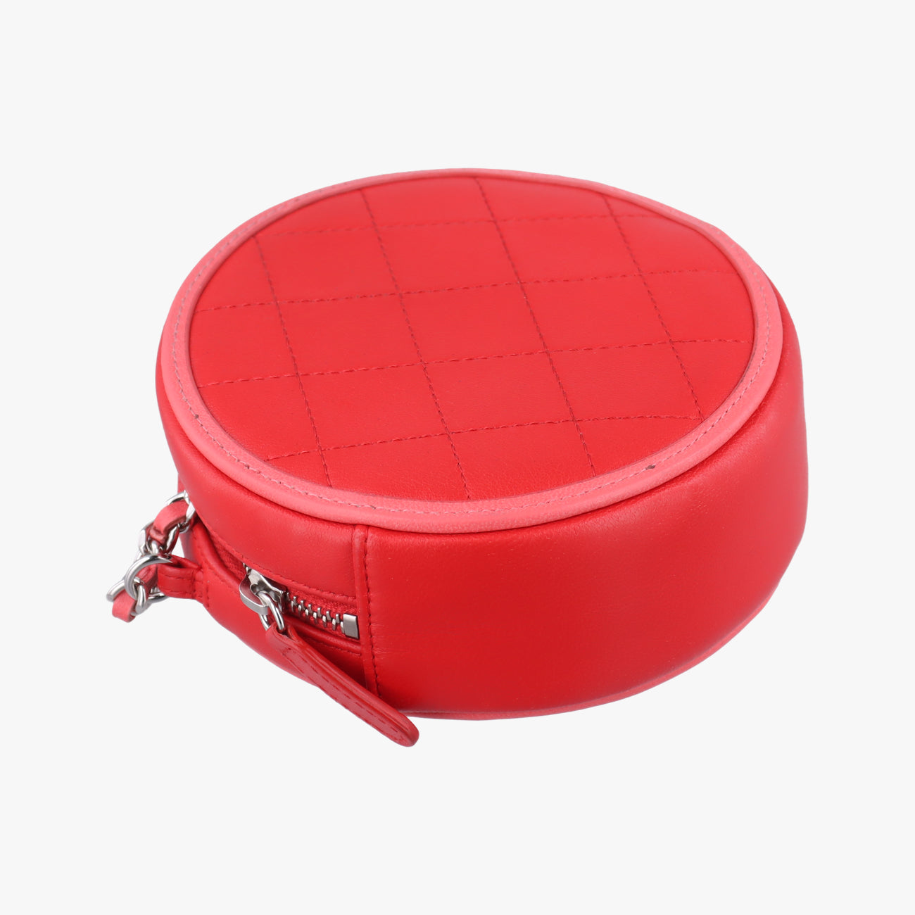 Pre-owned Chanel Color Pop CC Round Red / Pink lambskin AP0060 shoulderbag | stylenewstar