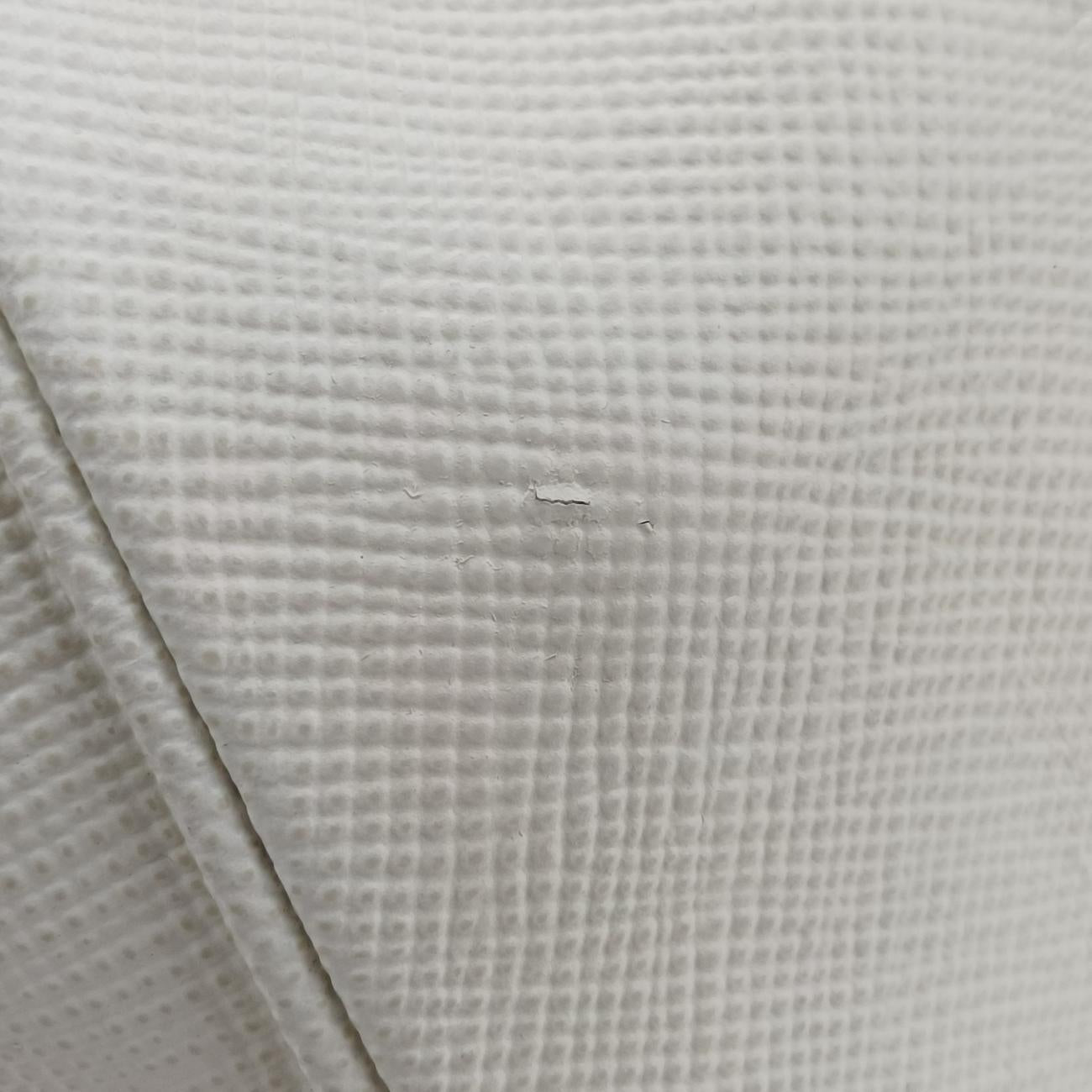 Vintage Prada Triangle Logo Plate White SAFFIANO Leather  shoulderbag | stylenewstar