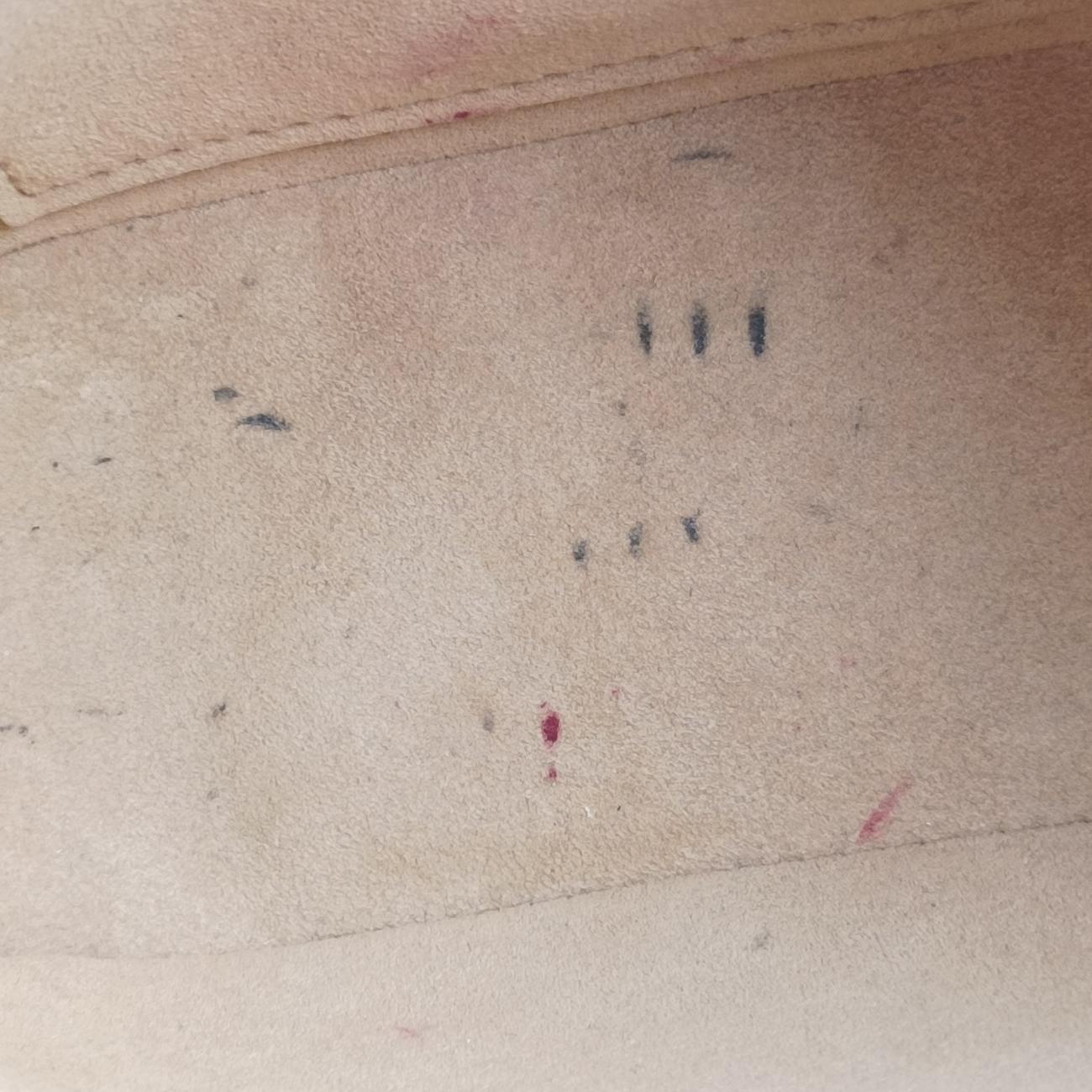 Secondhand Louis Vuitton Marelle quartz Epi M80688 shoulderbag | stylenewstar