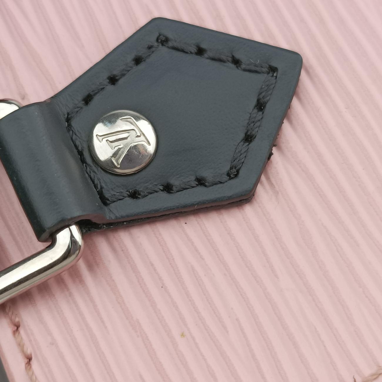 Pre-owned Louis Vuitton Petit Sac Plat ROSE BALLERIN Epi M69575 shoulderbag | stylenewstar