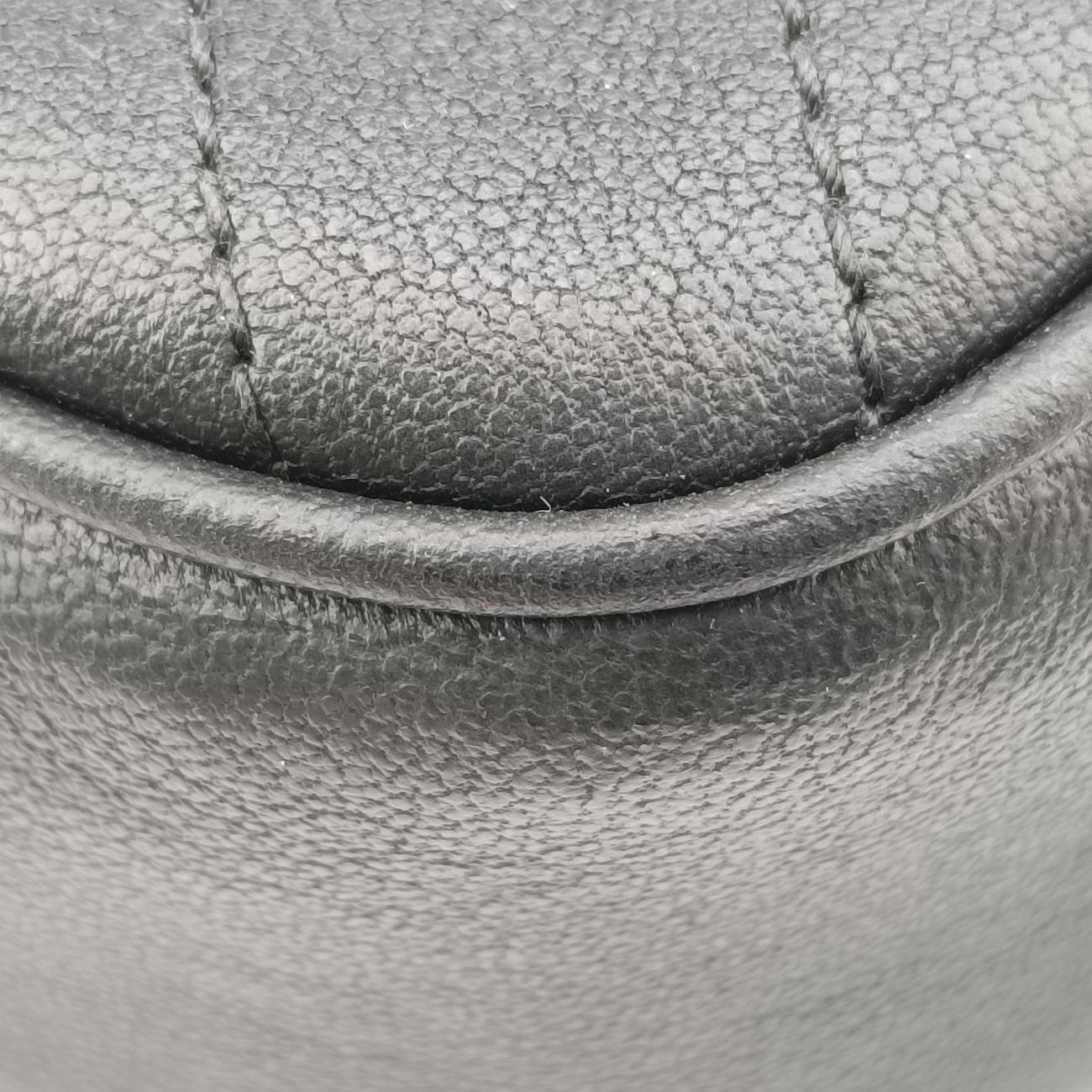 Pre-owned Gucci Blondie Black Leather 742360 shoulderbag | stylenewstar