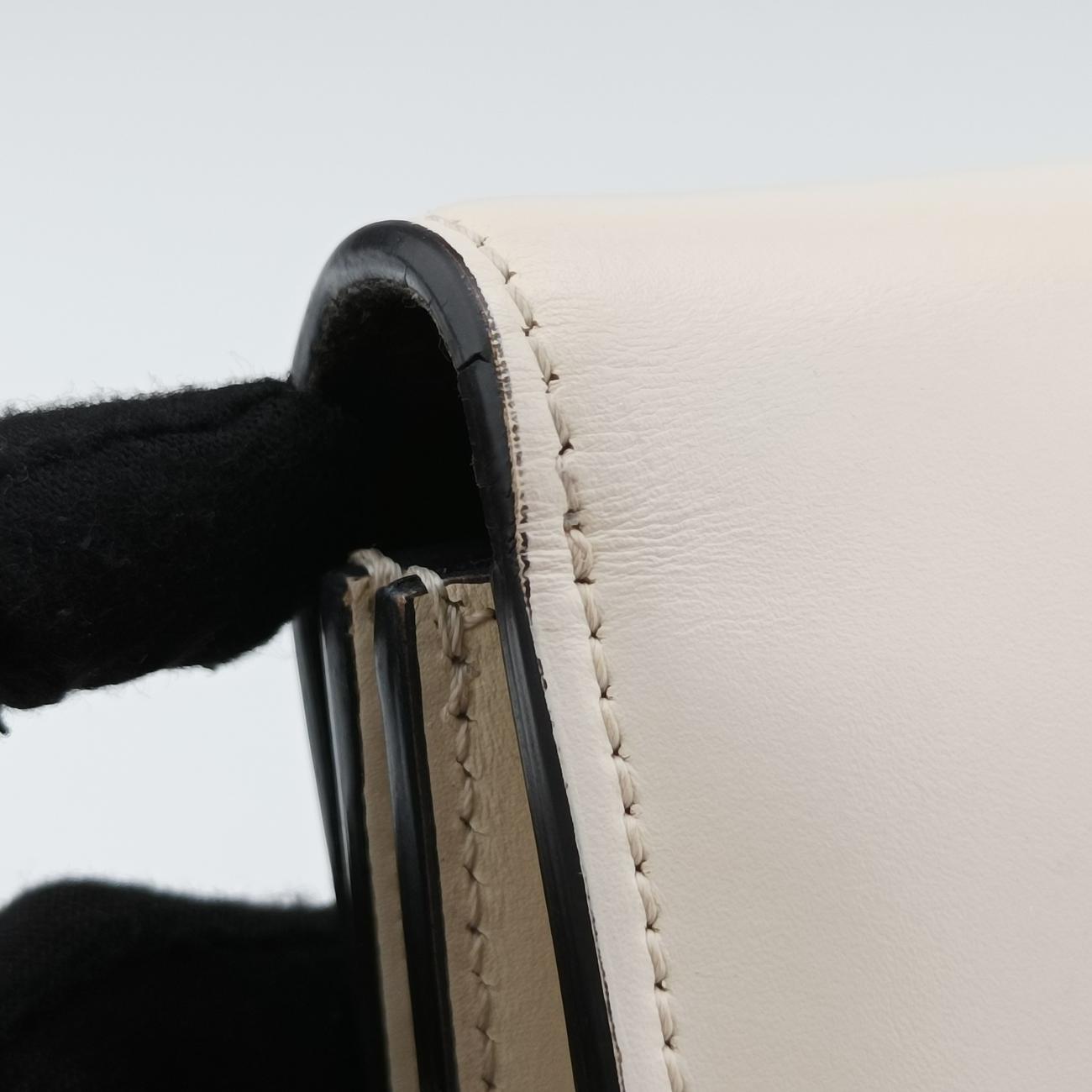 Pre-owned Fendi Fab White Leather 8BT326 shoulderbag | stylenewstar