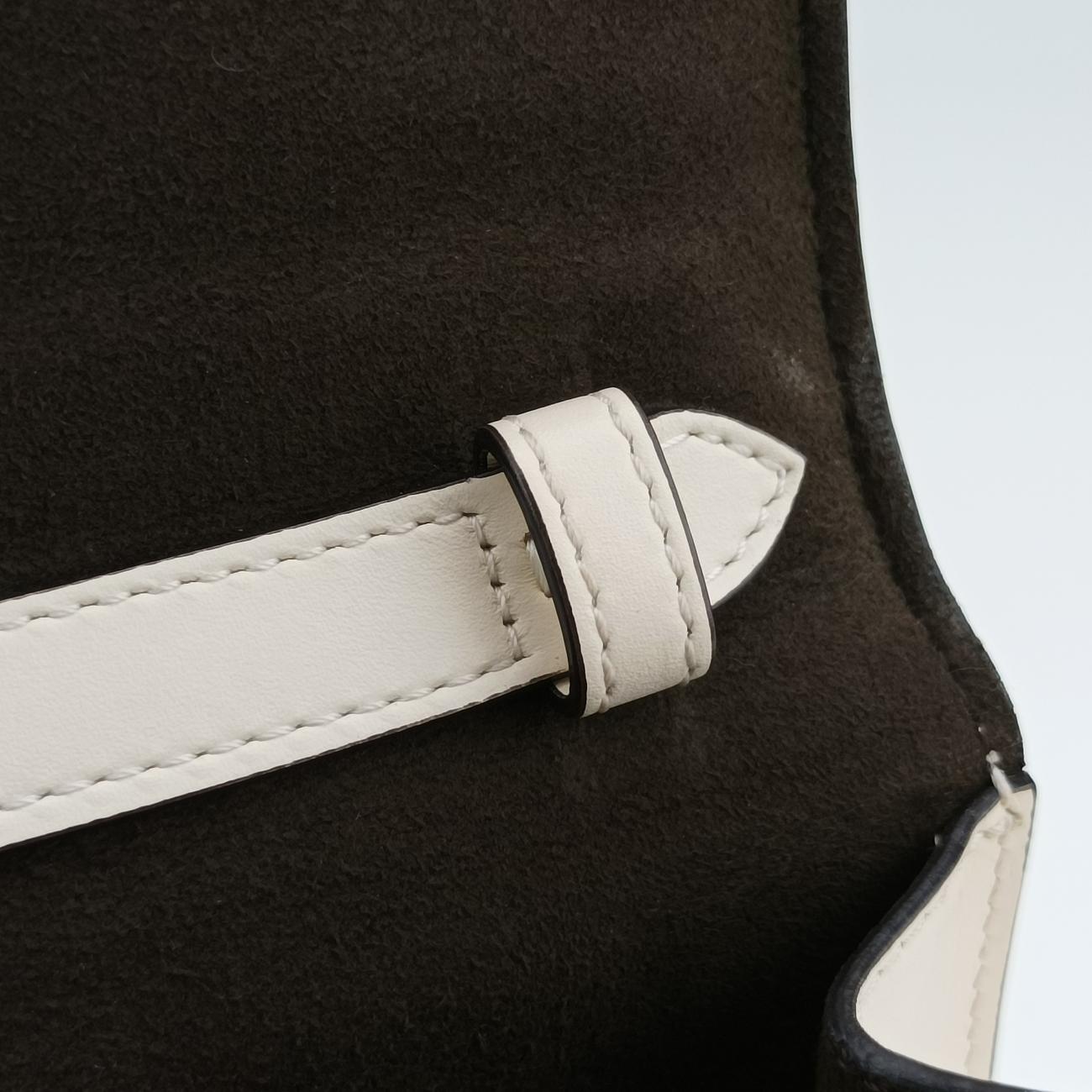 Pre-owned Fendi Fab White Leather 8BT326 shoulderbag | stylenewstar