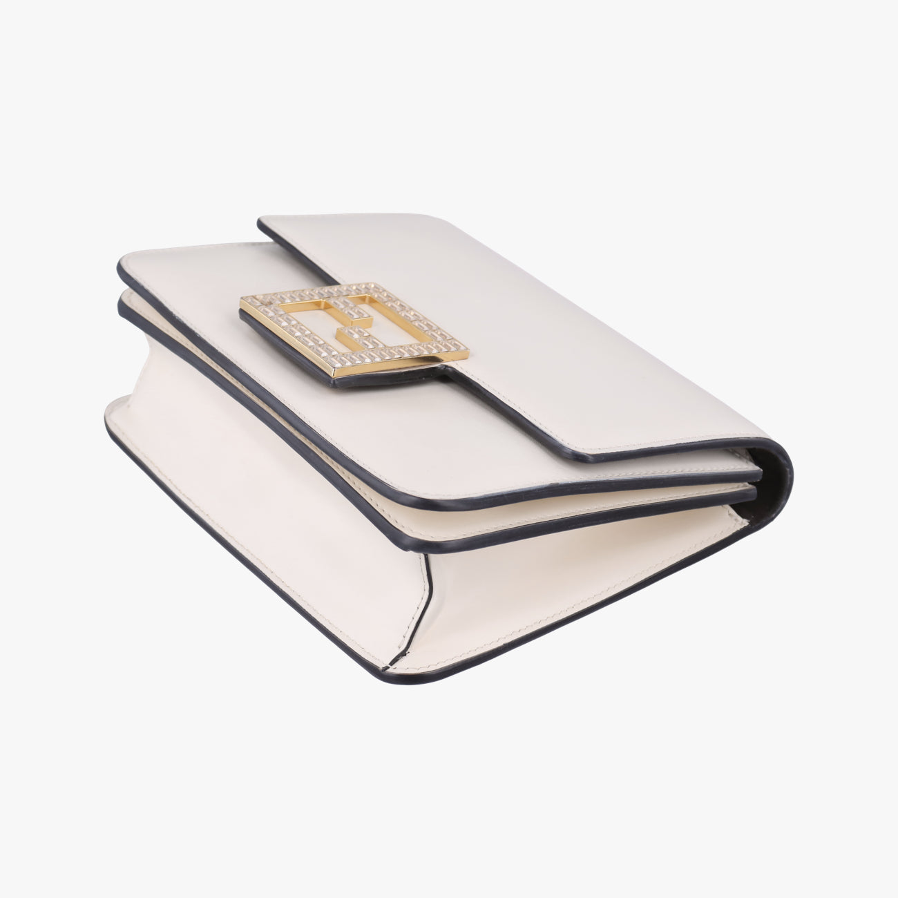 Pre-owned Fendi Fab White Leather 8BT326 shoulderbag | stylenewstar