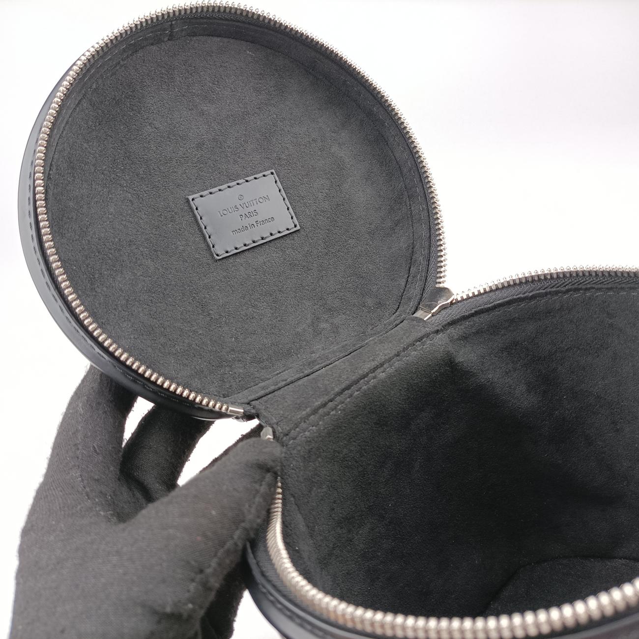 Secondhand Louis Vuitton CANNES Noir Epi M52226 shoulderbag | stylenewstar