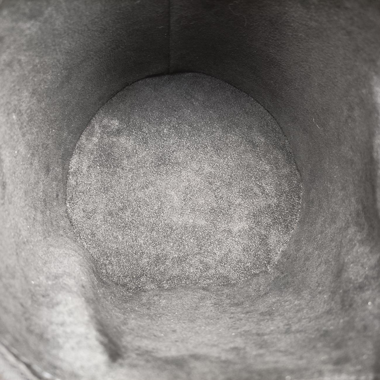 Secondhand Louis Vuitton CANNES Noir Epi M52226 shoulderbag | stylenewstar