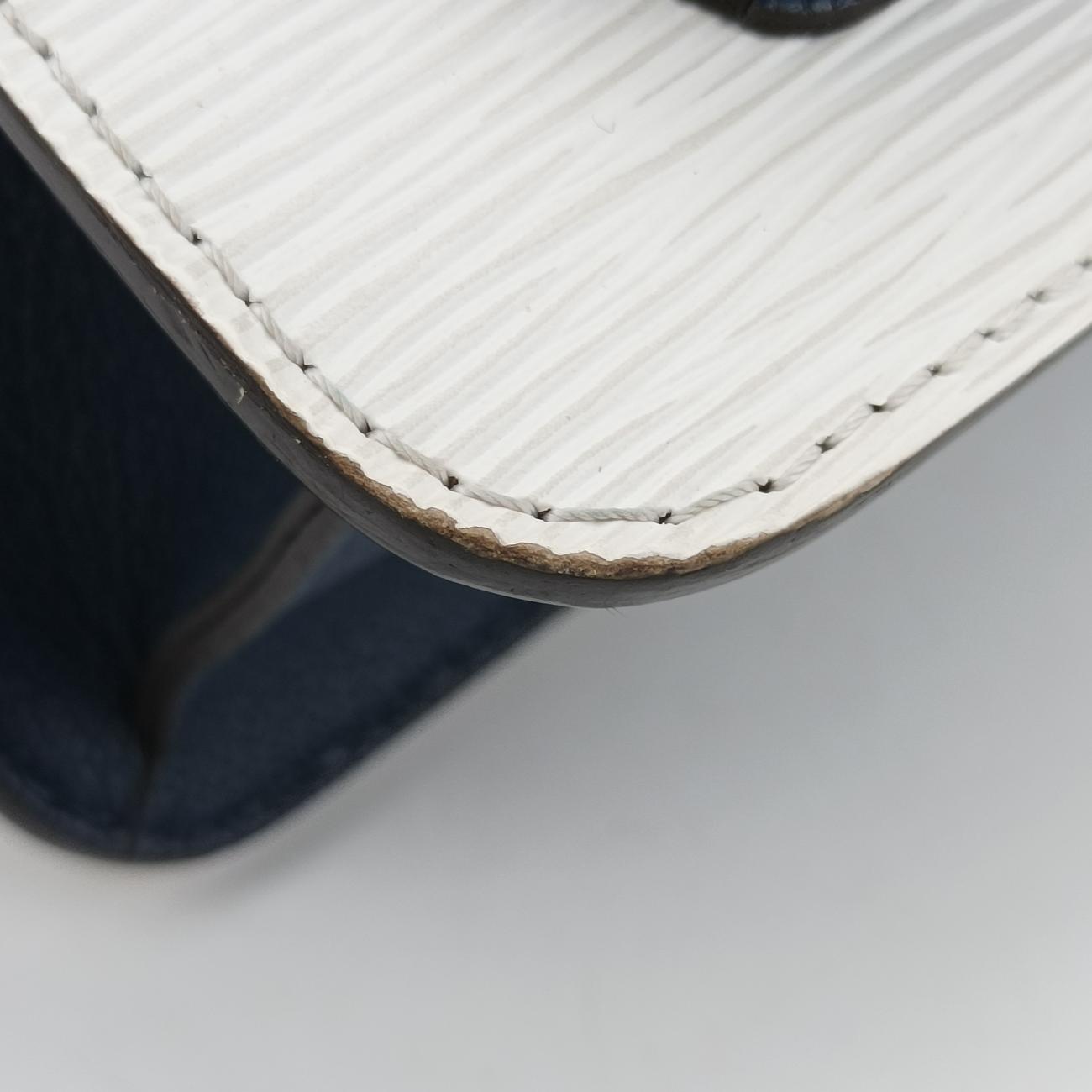 Neo Monceau White Epi SR2199