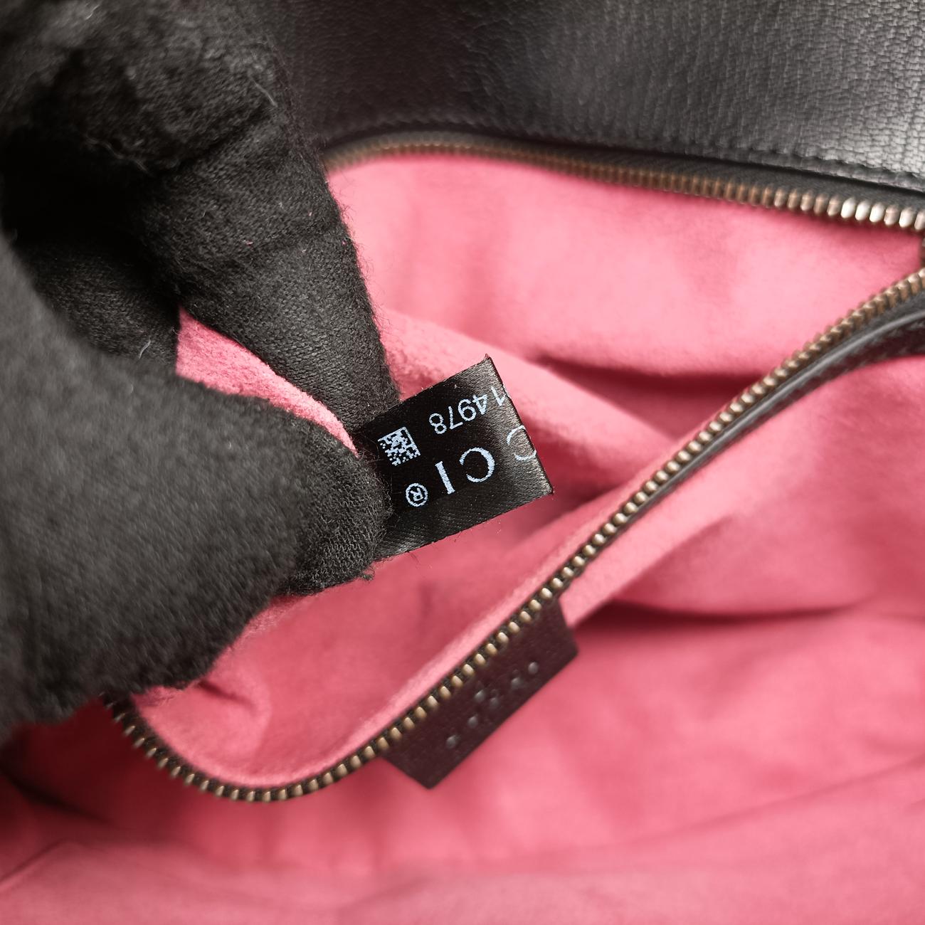 Vintage Gucci Future Bow Black×White Leather 466417 shoulderbag | stylenewstar