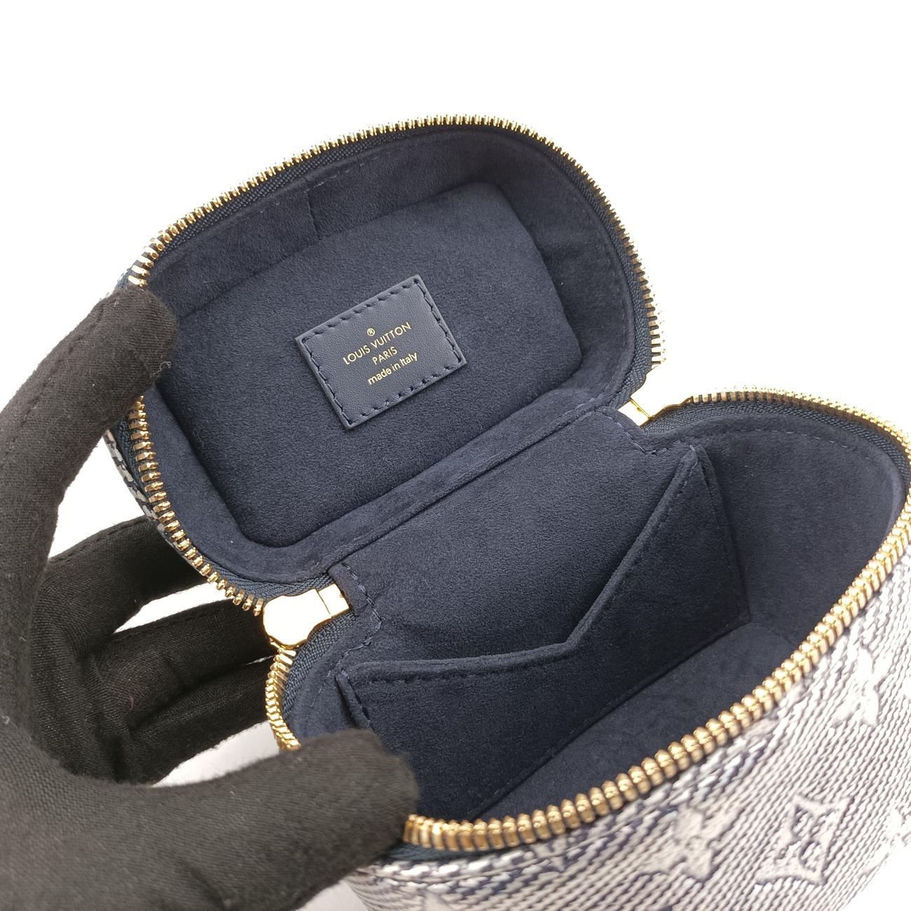 Pre-owned Louis Vuitton Micro Vanity Navy x Gray MONOGRAM JACQUARD DENIM M82467 shoulderbag | stylenewstar