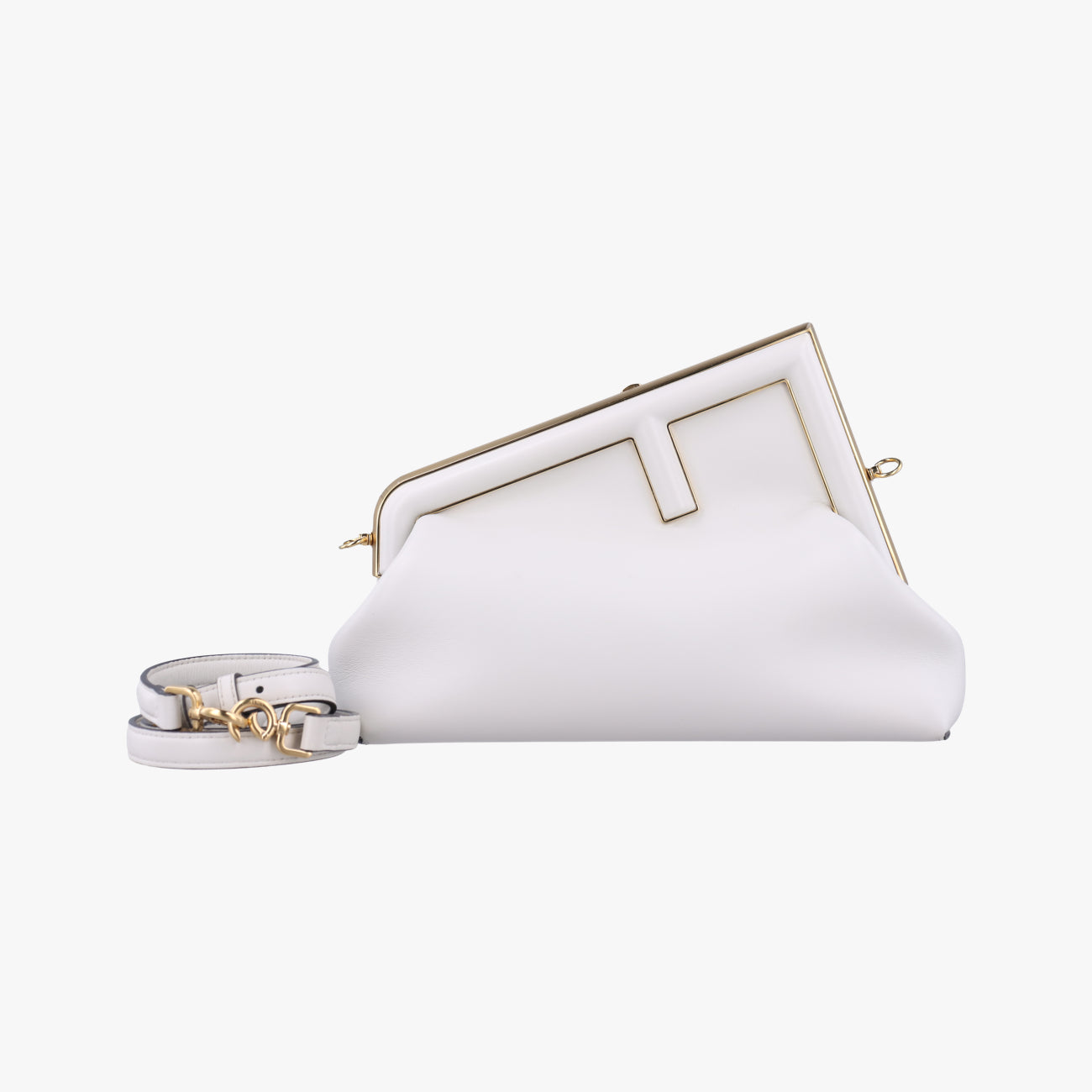 Secondhand Fendi First White Leather 8BP137 shoulderbag | stylenewstar