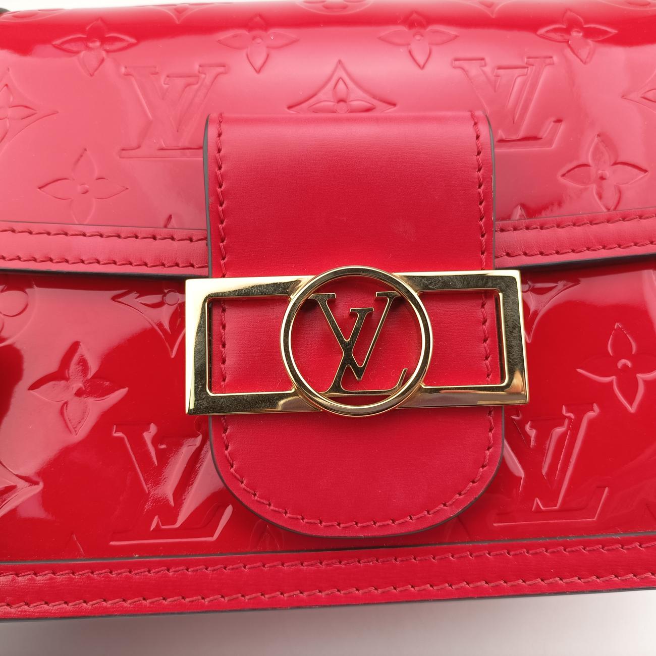 Pre-owned Louis Vuitton DAUPHINE　mini Red Vernis M90499 shoulderbag | stylenewstar