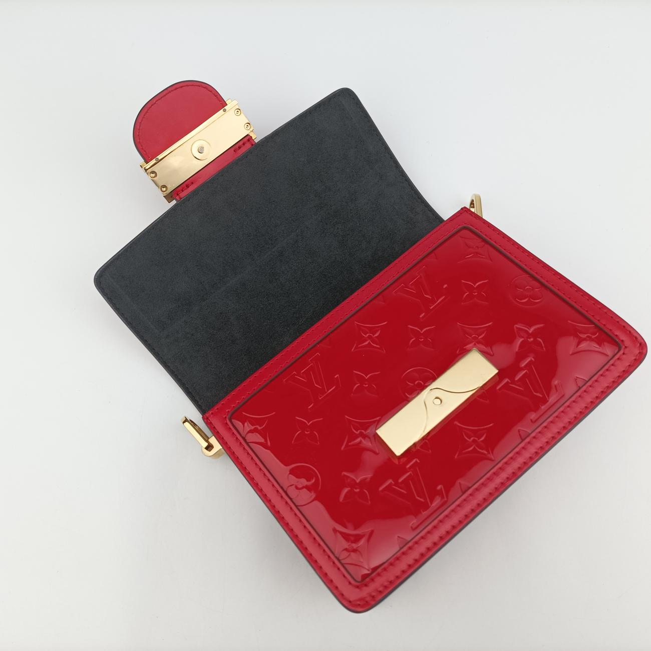 Pre-owned Louis Vuitton DAUPHINE　mini Red Vernis M90499 shoulderbag | stylenewstar