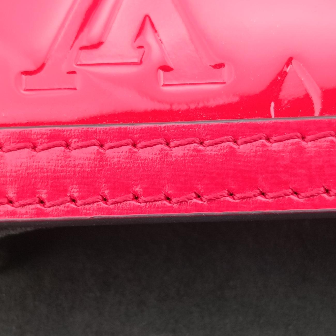 Pre-owned Louis Vuitton DAUPHINE　mini Red Vernis M90499 shoulderbag | stylenewstar