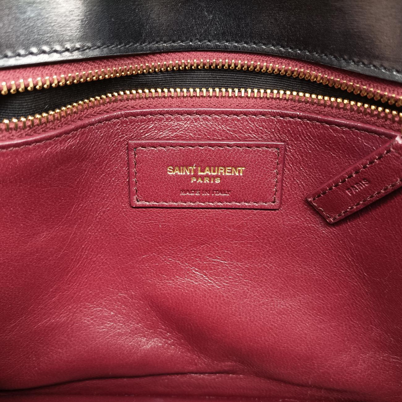 Pre-owned Yves Saint Laurent CASSANDRA Black Leather 532750 shoulderbag | stylenewstar