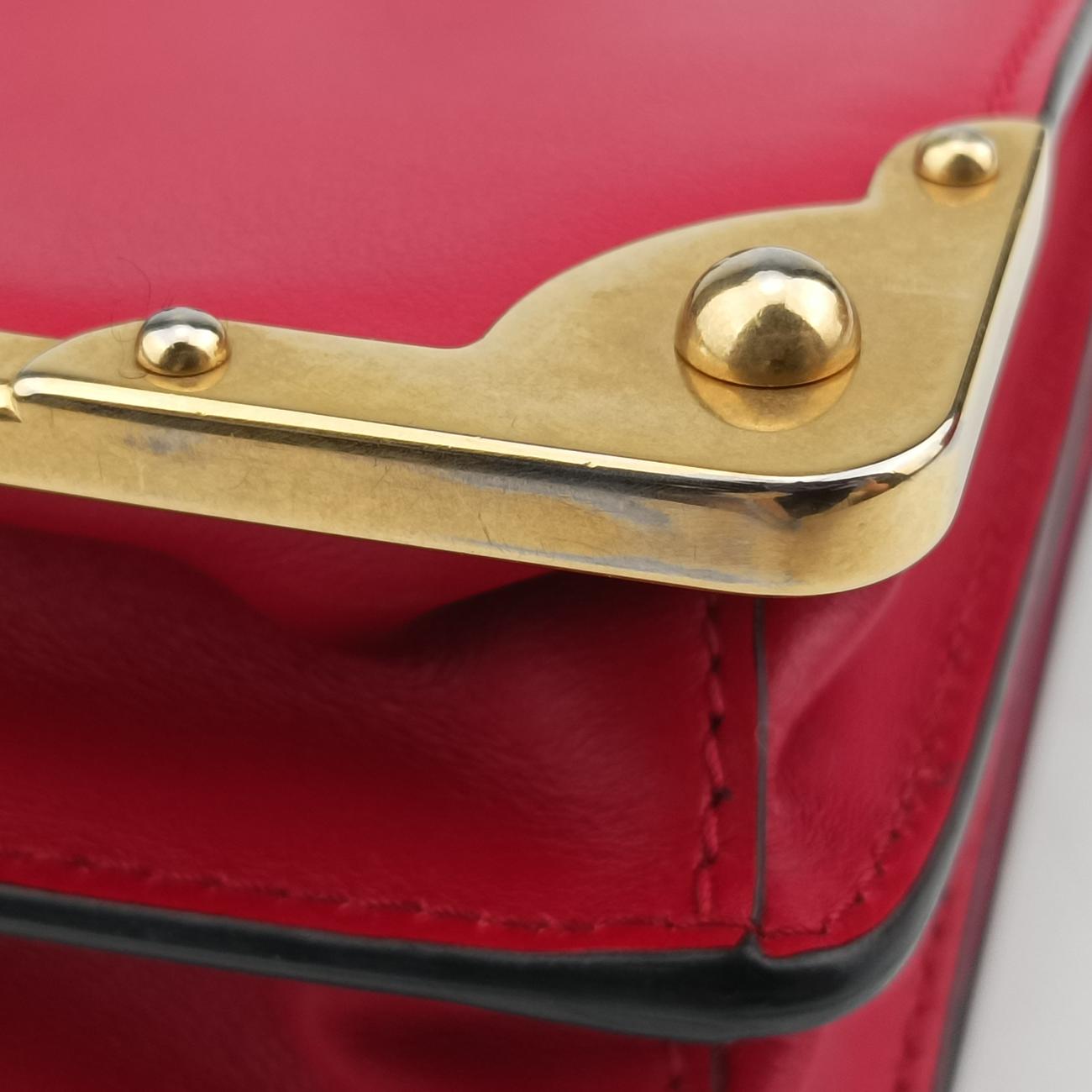 Vintage Prada Cahier Red x Black Leather 1BD045 shoulderbag | stylenewstar