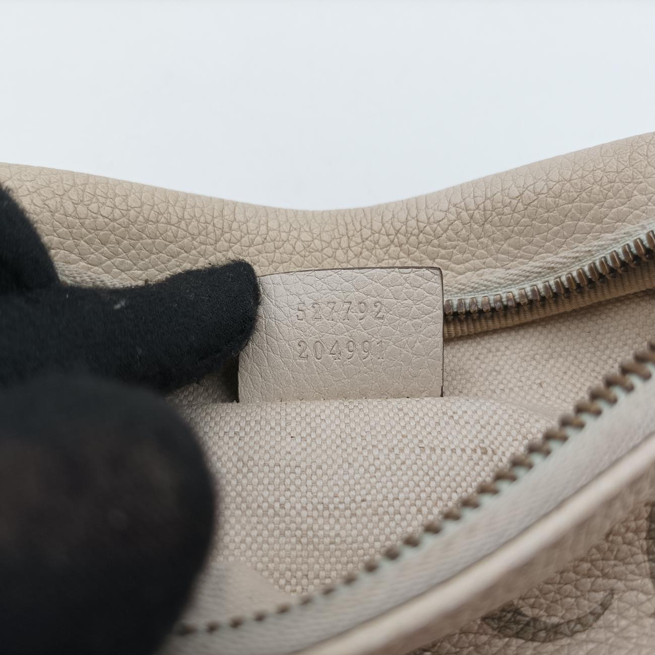 Pre-owned Gucci Gucci print White x Multicolor Leather 527792 bum bag/waist bag | stylenewstar