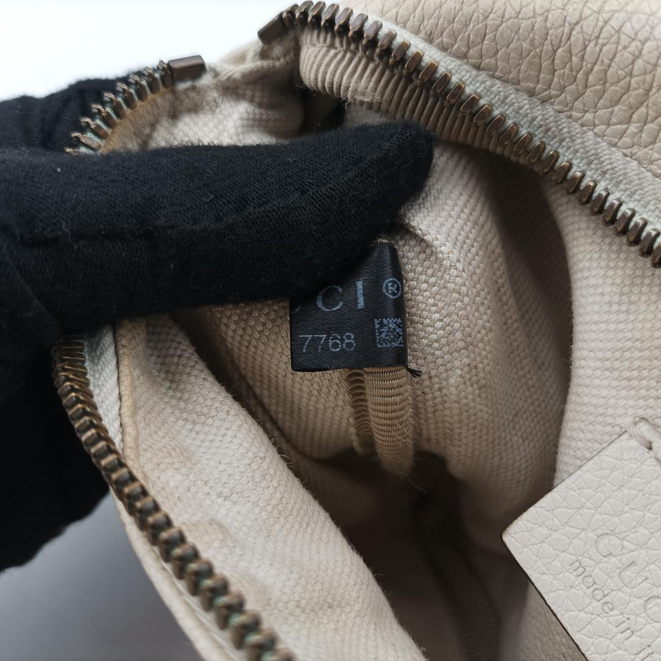 Pre-owned Gucci Gucci print White x Multicolor Leather 527792 bum bag/waist bag | stylenewstar