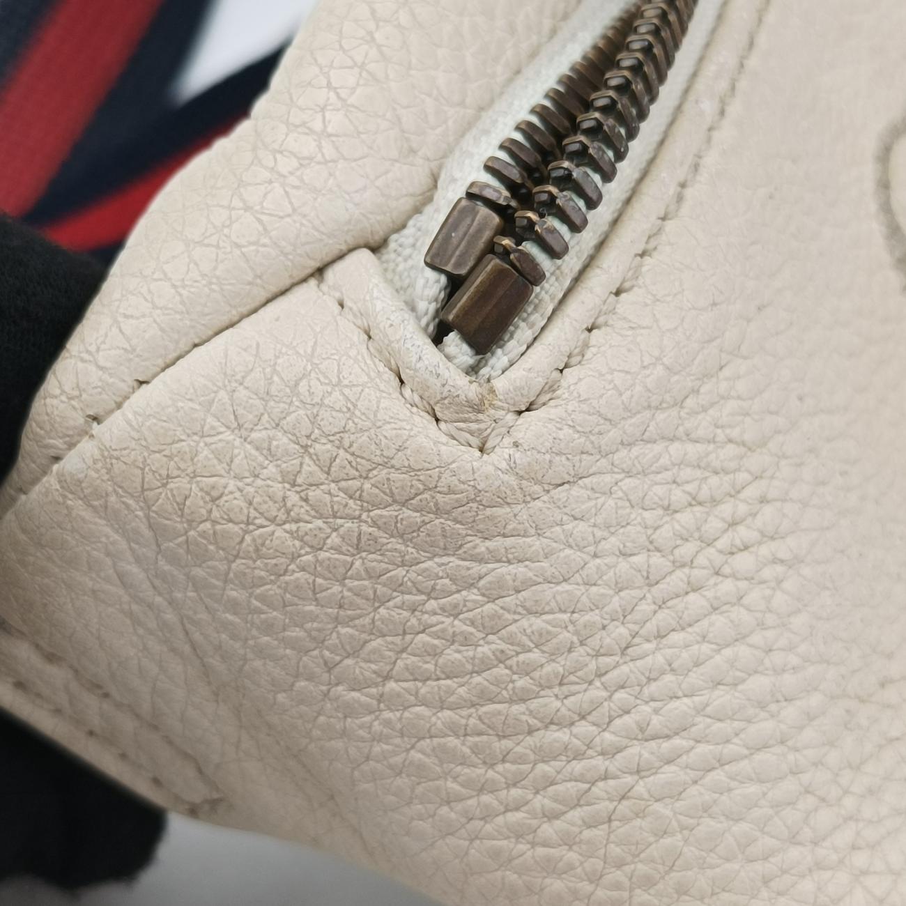 Pre-owned Gucci Gucci print White x Multicolor Leather 527792 bum bag/waist bag | stylenewstar