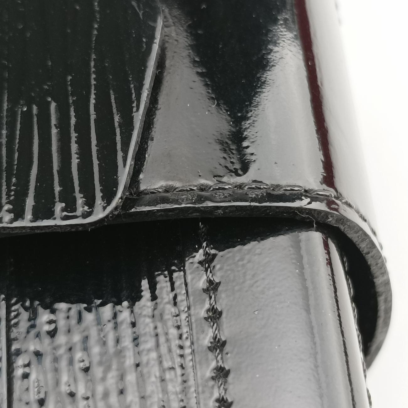 Pre-owned Louis Vuitton Petite Malle Noir Epi M5001N shoulderbag | stylenewstar