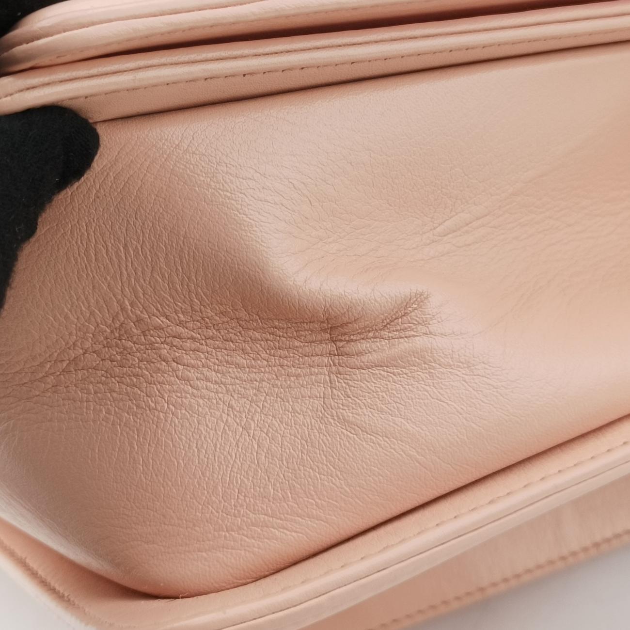 Vintage Chanel BOY CHANEL Pink Leather A92269 shoulderbag | stylenewstar