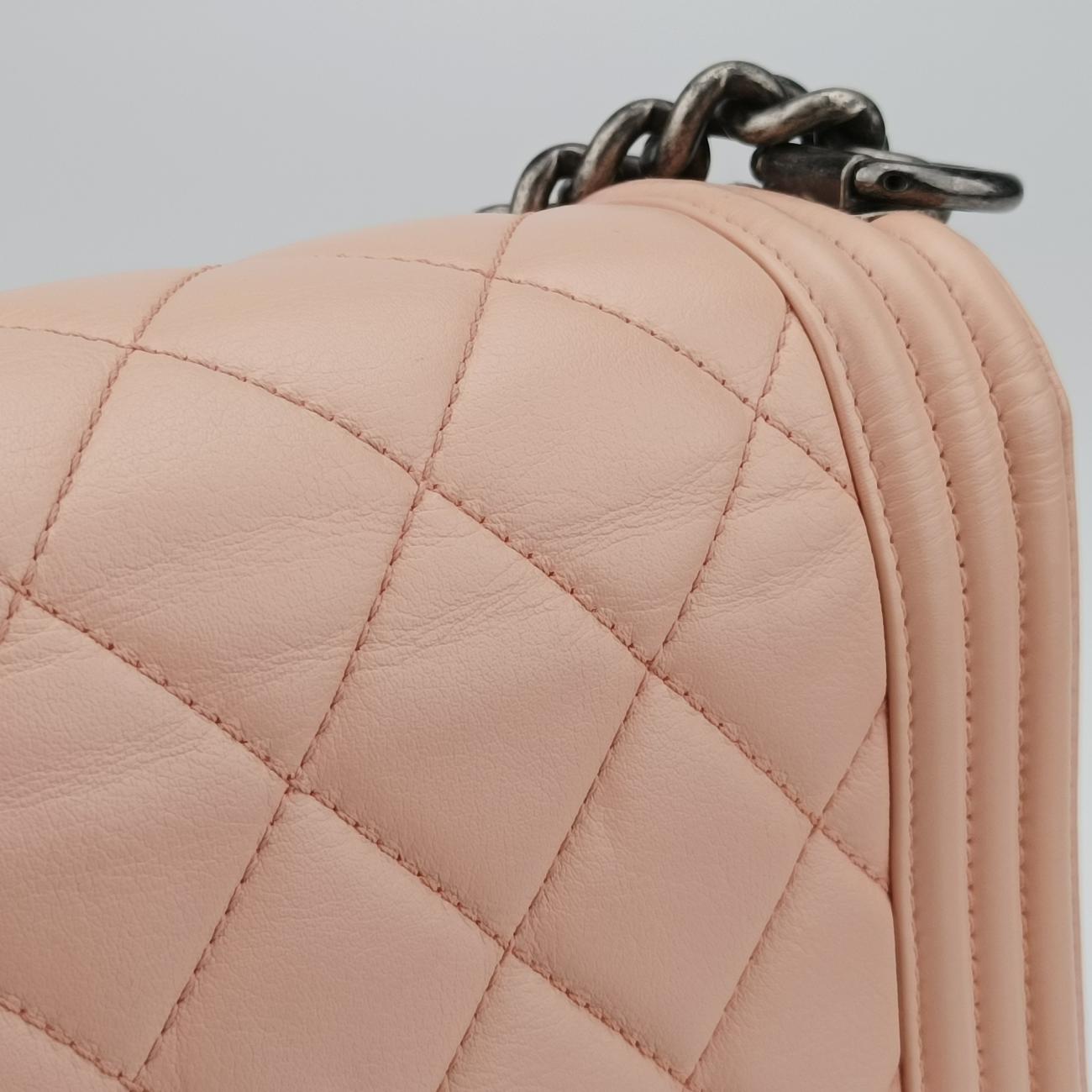 Vintage Chanel BOY CHANEL Pink Leather A92269 shoulderbag | stylenewstar