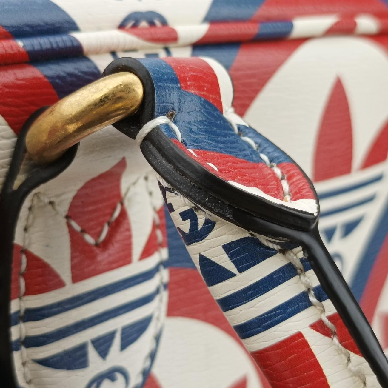 Pre-owned Gucci adidas collaboration mini duffel White x Red x Blue Leather 702397 shoulderbag | stylenewstar