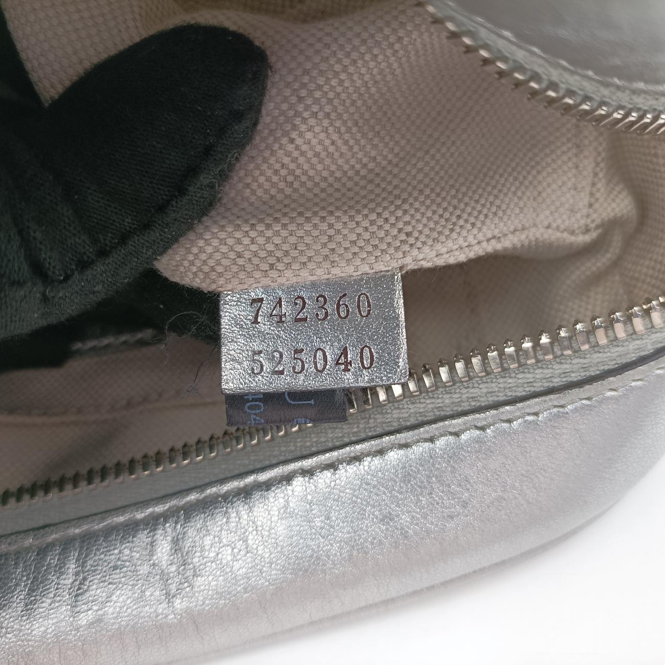 Secondhand Gucci Blondie Silver Leather 742360 shoulderbag | stylenewstar