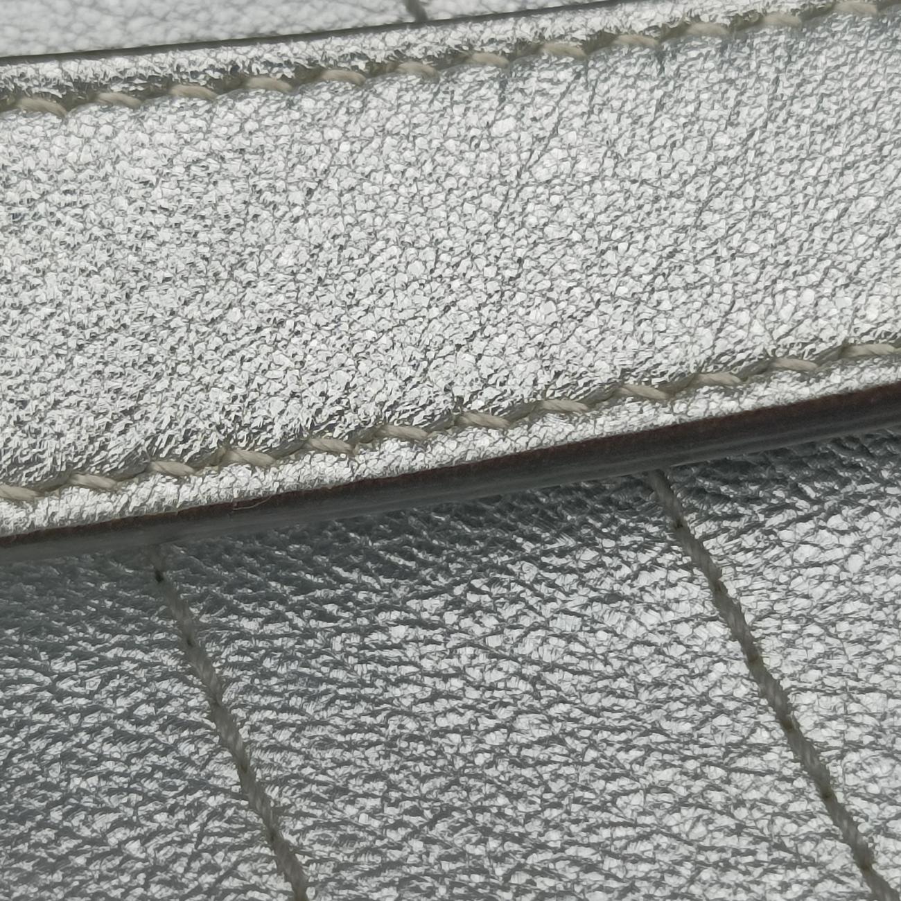 Secondhand Gucci Blondie Silver Leather 742360 shoulderbag | stylenewstar