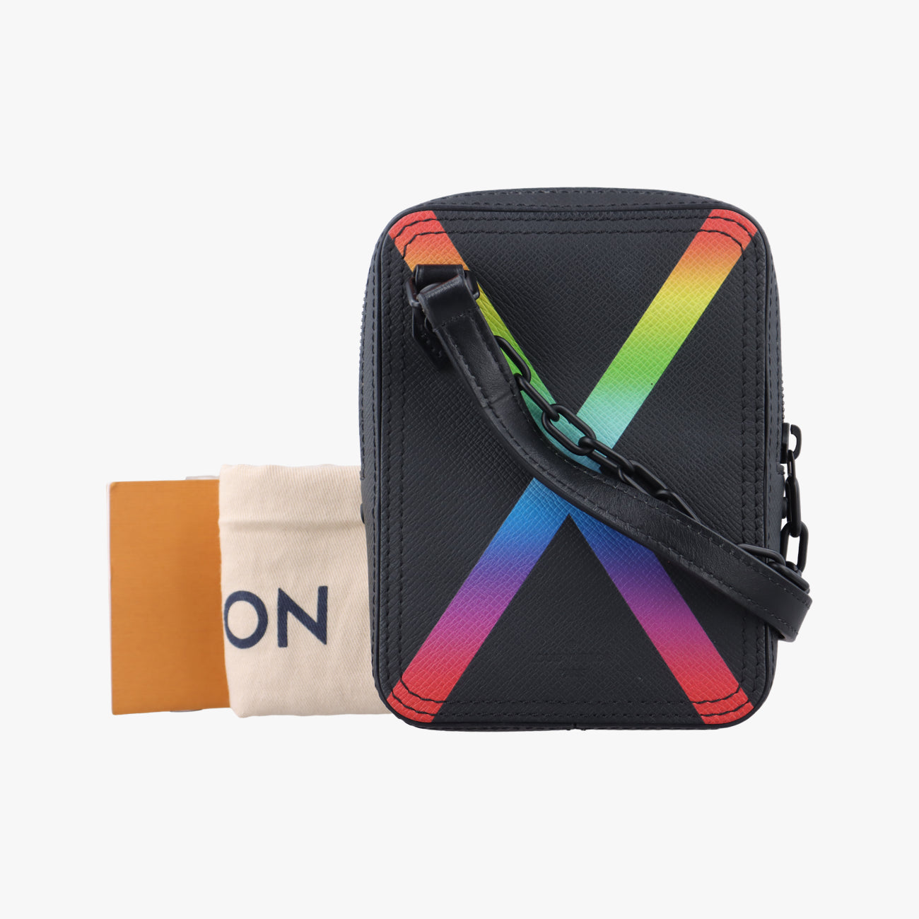 Danube Messenger Black x Multicolor Taiga CA2179 ICチップ