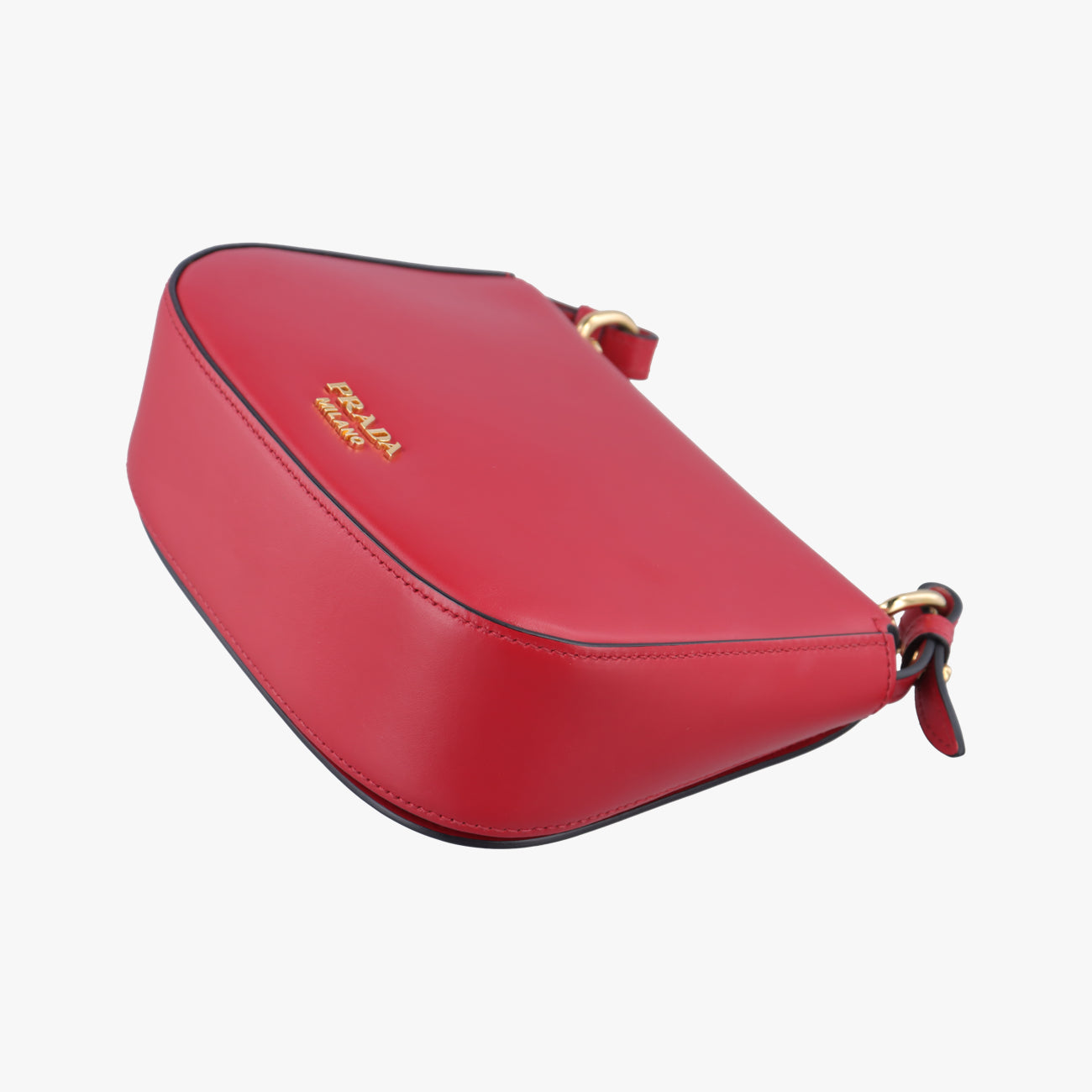 Vintage Prada Pioneer Red Leather 1BD239 shoulderbag | stylenewstar