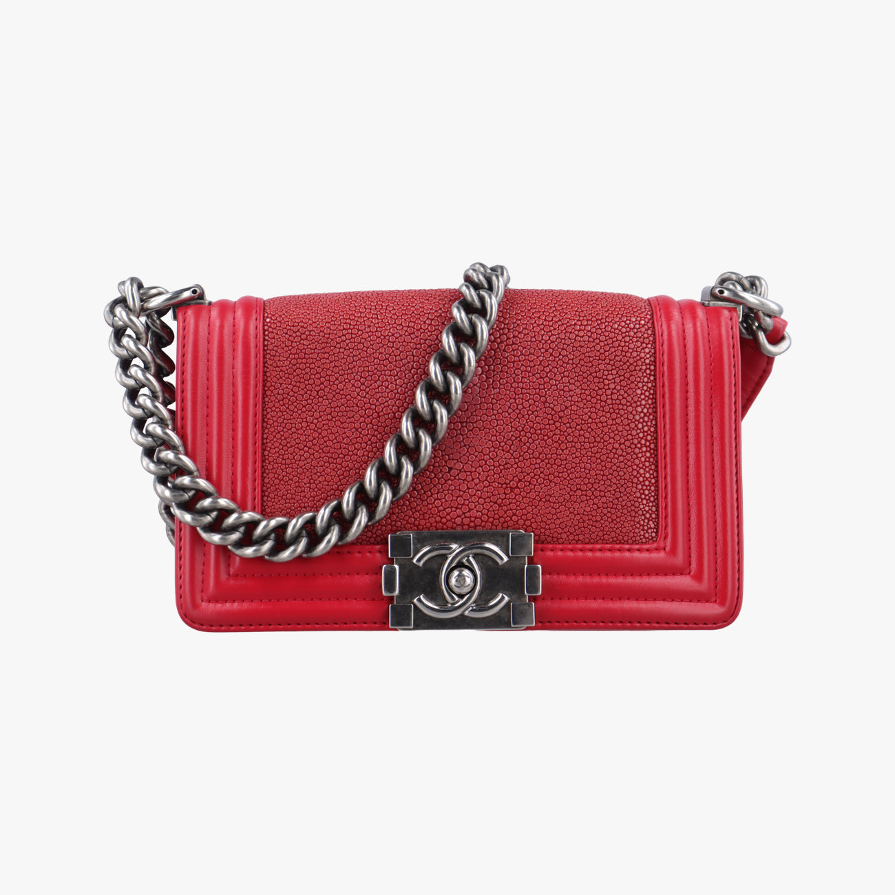 Pre-owned Chanel BOY CHANEL Red Pearlfish skin ×lambskin A67137 shoulderbag | stylenewstar