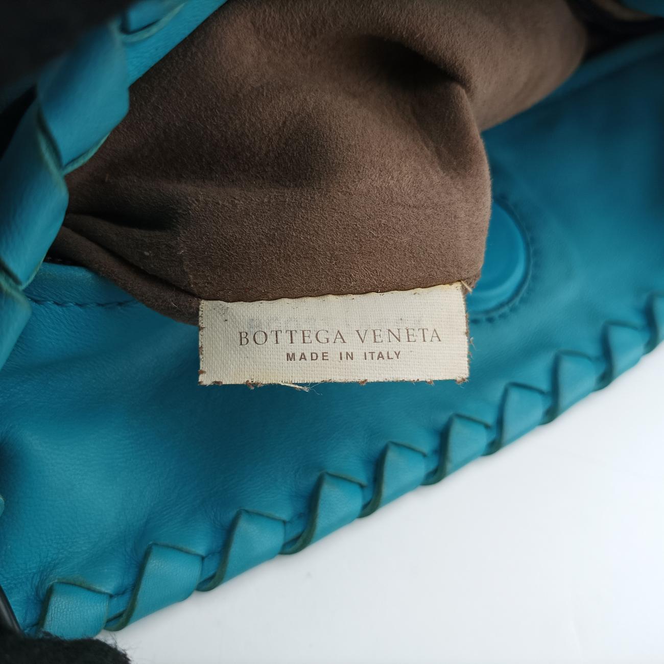 Pre-owned Bottega Veneta Python Intrecciato Blue lambskin  shoulderbag | stylenewstar