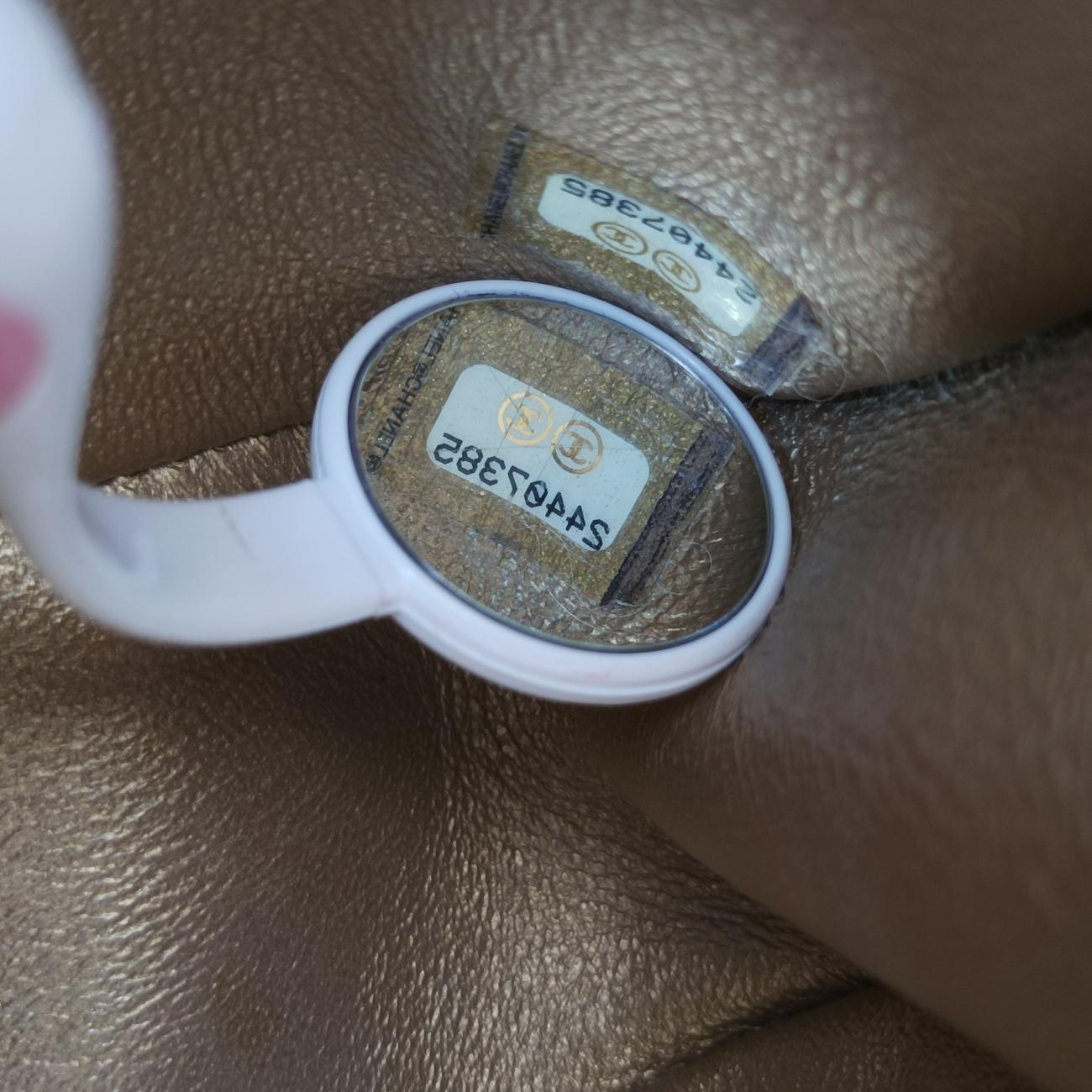 Pre-owned Chanel Timeless/Classique　Matelasse Coco Flap White Leather A91837 shoulderbag | stylenewstar