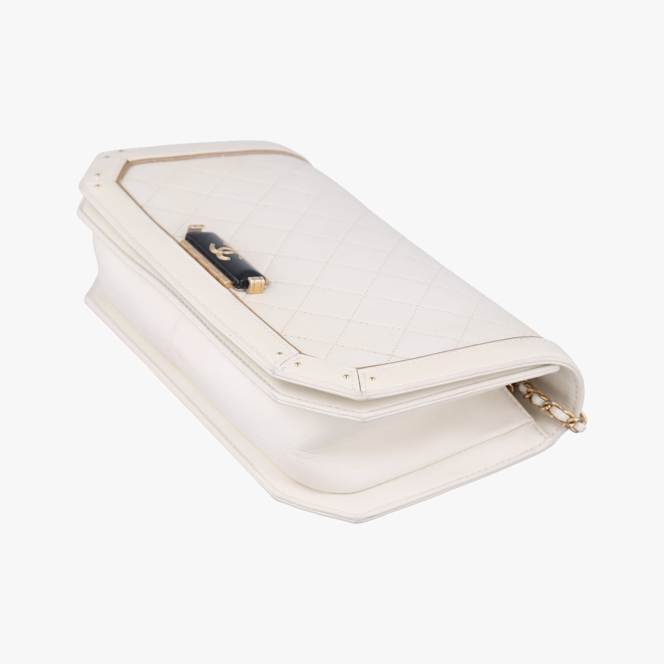 Pre-owned Chanel Timeless/Classique　Matelasse Coco Flap White Leather A91837 shoulderbag | stylenewstar