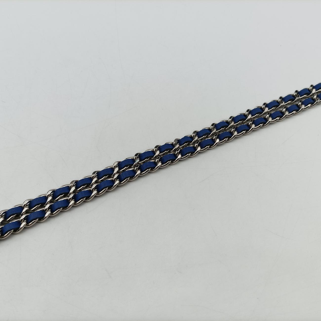 Pre-owned Chanel Matelasse Round Blue woolen A70657 shoulderbag | stylenewstar