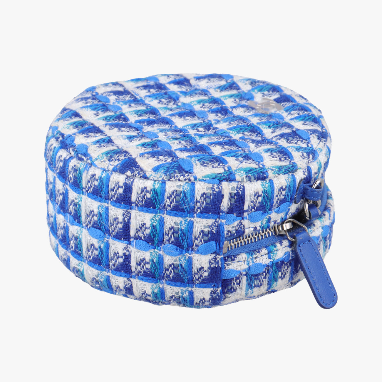 Pre-owned Chanel Matelasse Round Blue woolen A70657 shoulderbag | stylenewstar