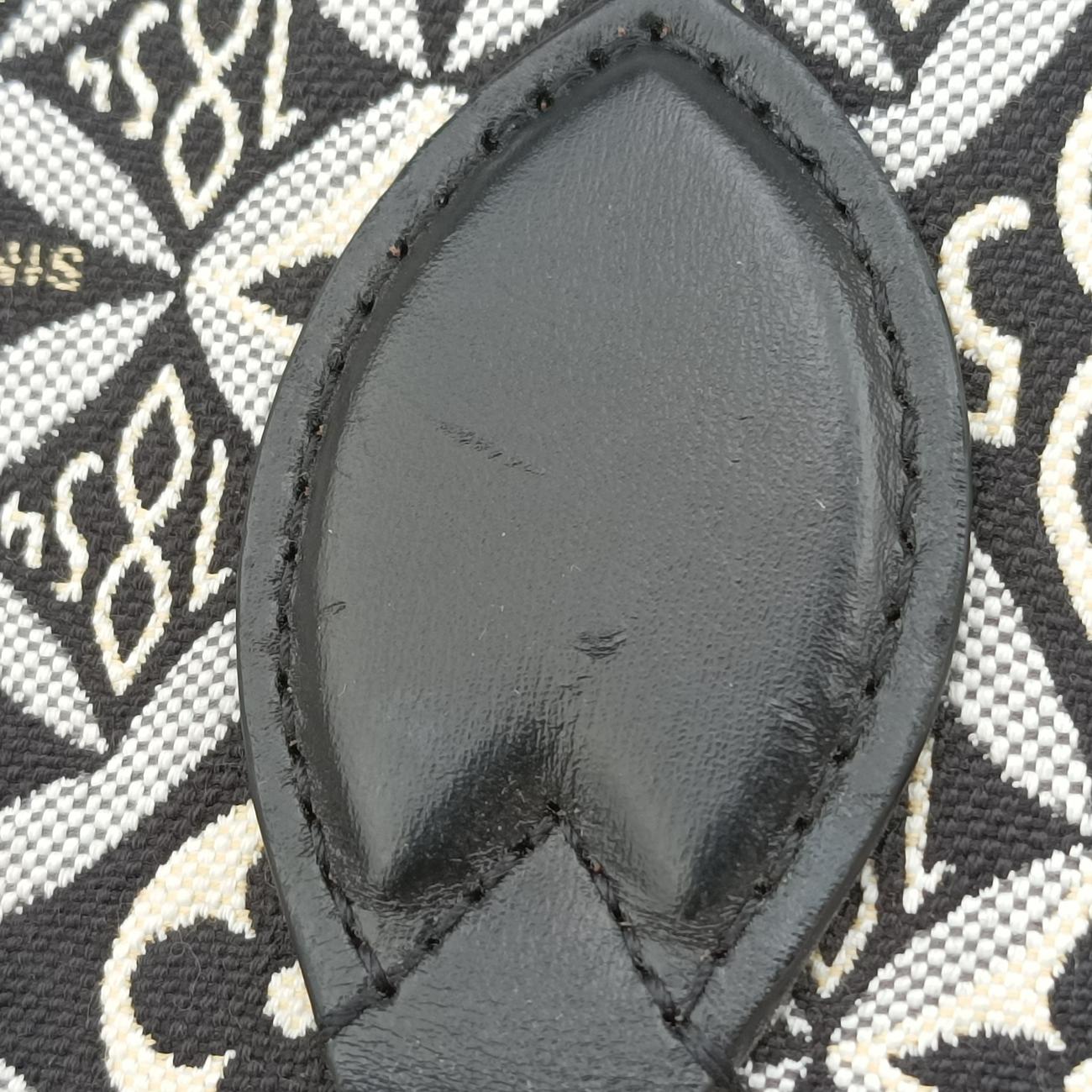 Vintage Louis Vuitton On the Go GM Black×White Jacquard M57207 shoulderbag | stylenewstar