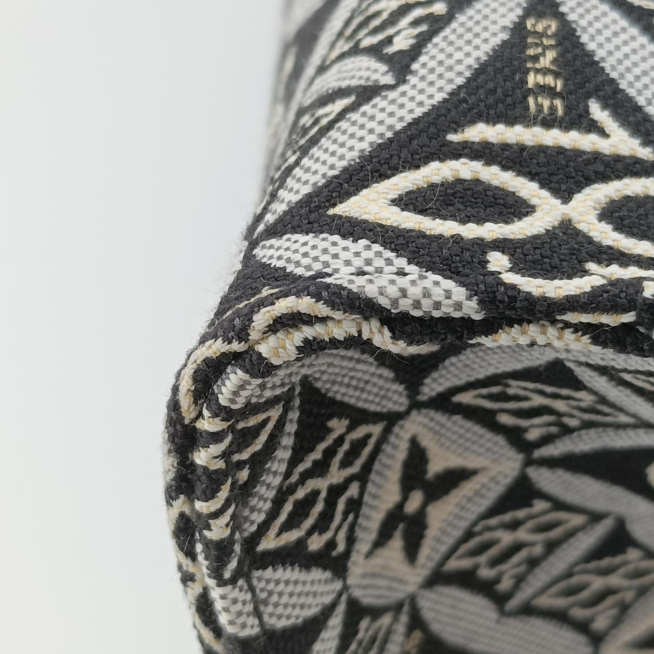 Vintage Louis Vuitton On the Go GM Black×White Jacquard M57207 shoulderbag | stylenewstar