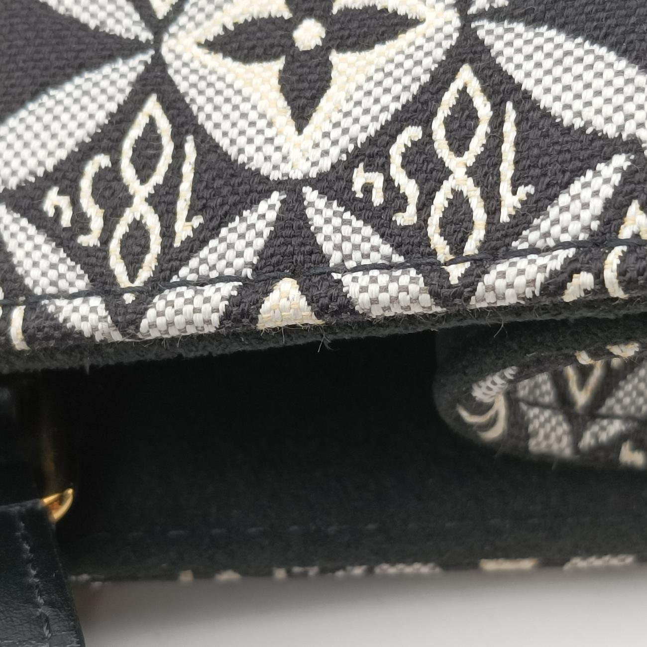 Vintage Louis Vuitton On the Go GM Black×White Jacquard M57207 shoulderbag | stylenewstar