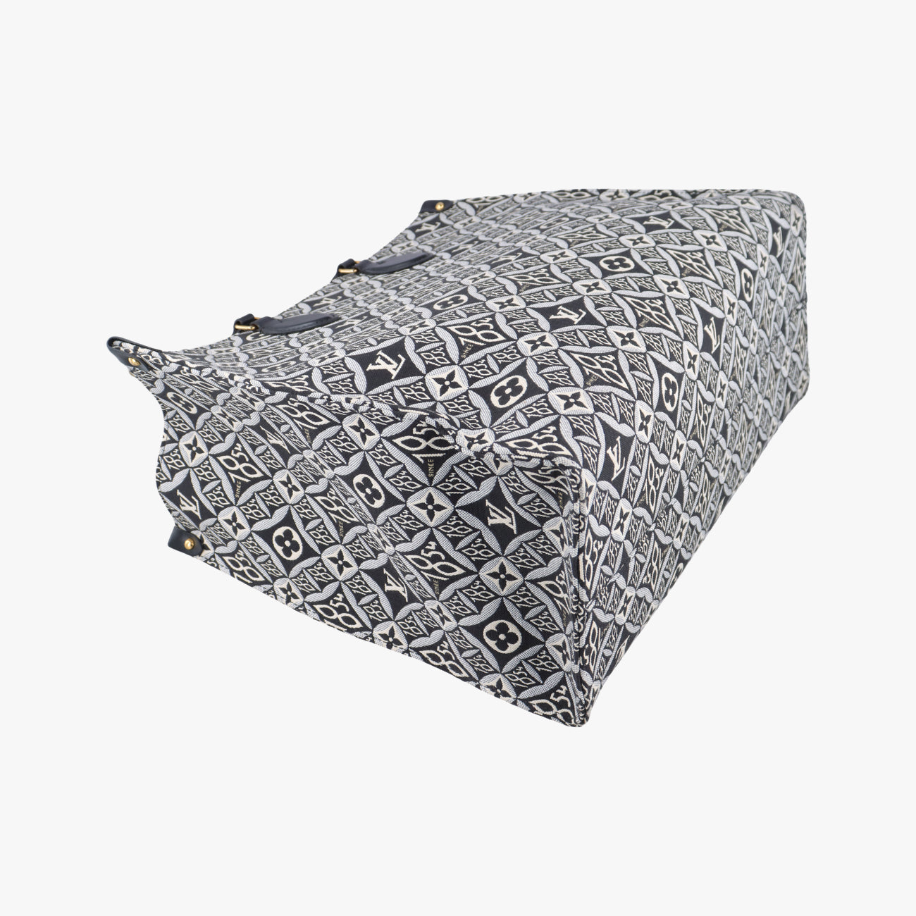 Vintage Louis Vuitton On the Go GM Black×White Jacquard M57207 shoulderbag | stylenewstar