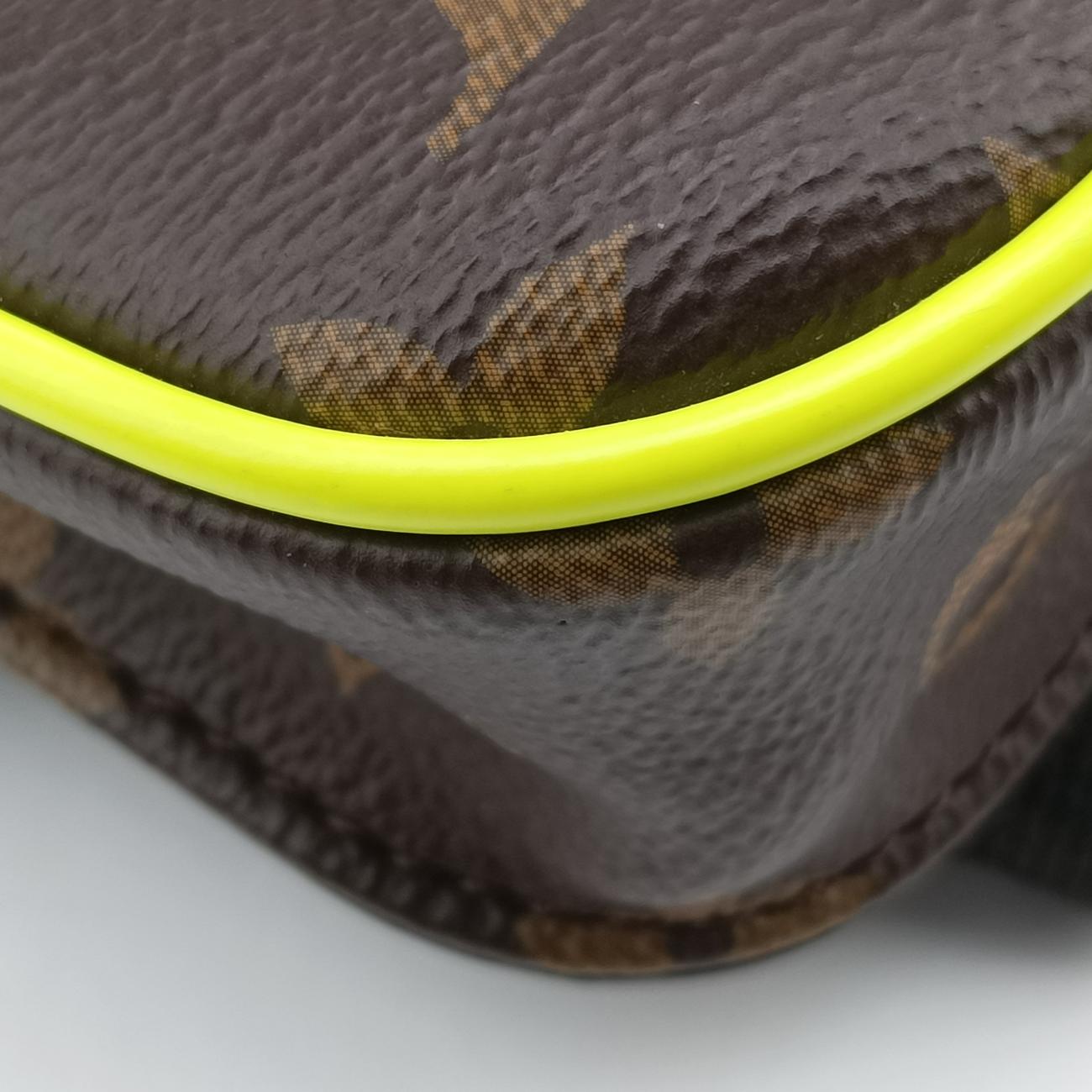 Vintage Louis Vuitton S lock Brown×neon yellow Monogram Canvas M45864 bum bag/waist bag | stylenewstar