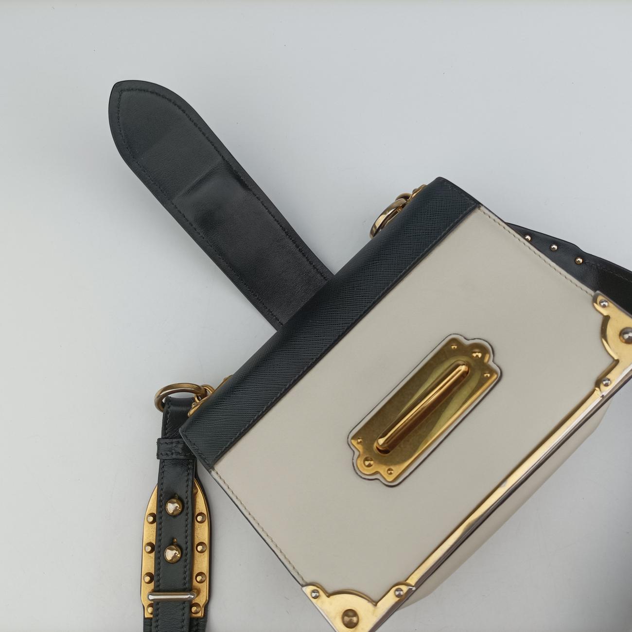 Vintage Prada Cahier Black×white Leather×SAFFIANO Leather 1BD045 shoulderbag | stylenewstar