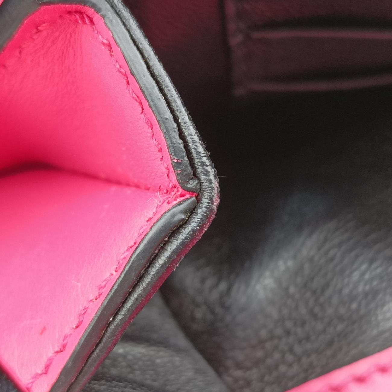 Pre-owned Prada Sidonie Pink×black Leather 1BD168 shoulderbag | stylenewstar