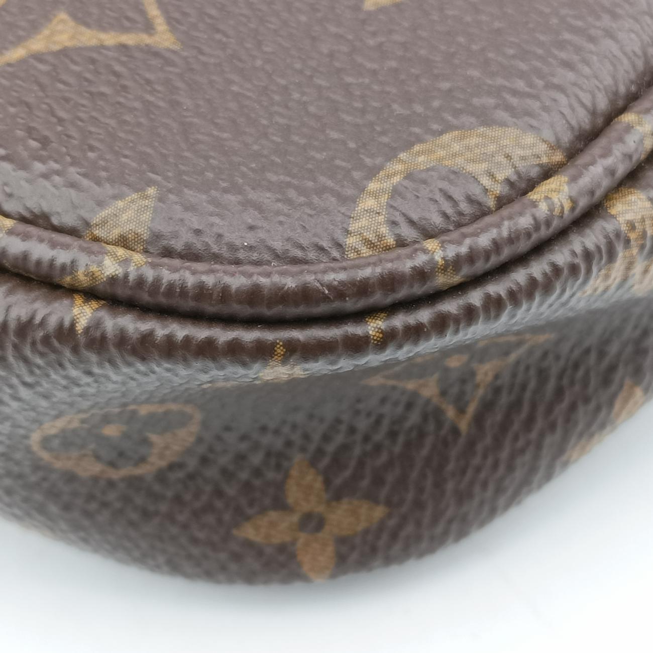 Multi Pochette Accessoir Brown Monogram Canvas ICチップ