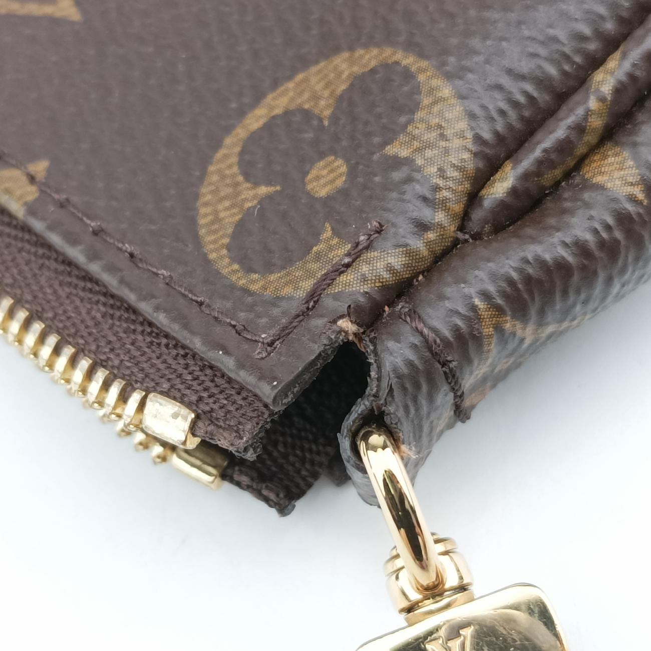 Multi Pochette Accessoir Brown Monogram Canvas ICチップ