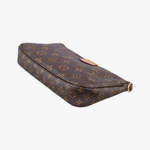 Multi Pochette Accessoir Brown Monogram Canvas ICチップ