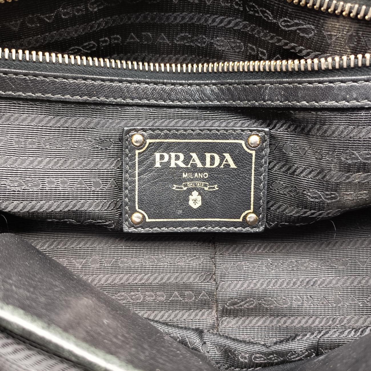 Pre-owned Prada Gaufre Black leather BN1336 shoulderbag | stylenewstar