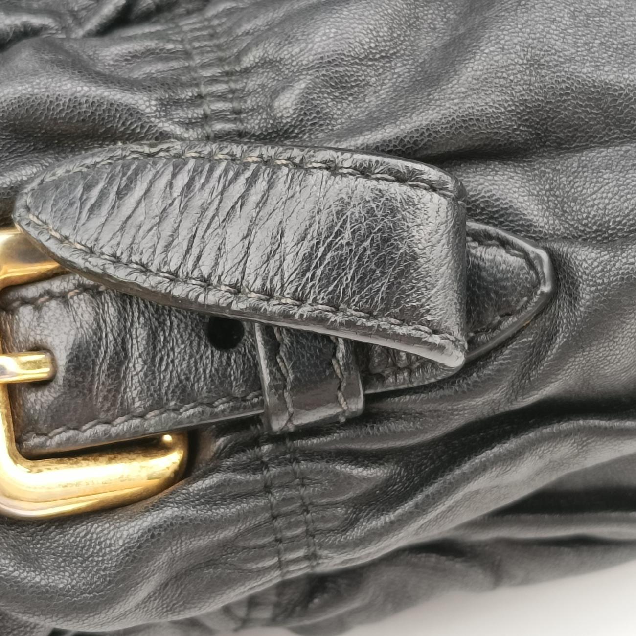 Pre-owned Prada Gaufre Black leather BN1336 shoulderbag | stylenewstar