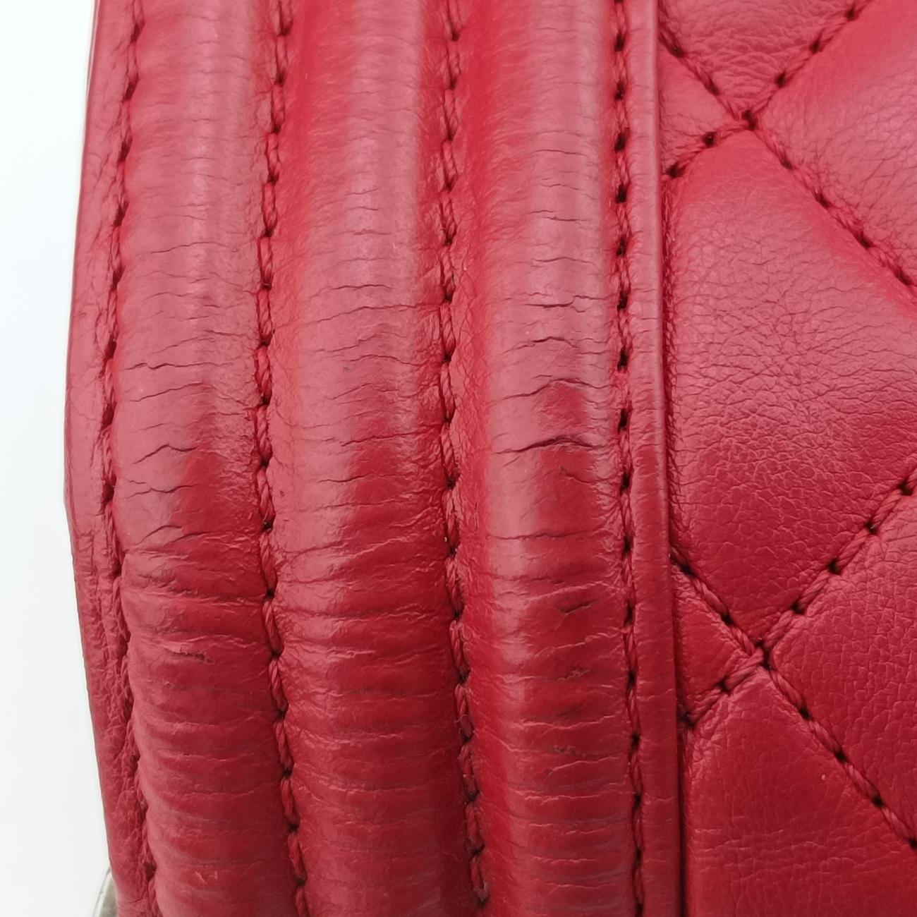 BOY CHANEL Red lambskin 17940235